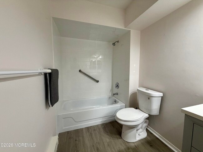 Building Photo - 111 Amberly Dr