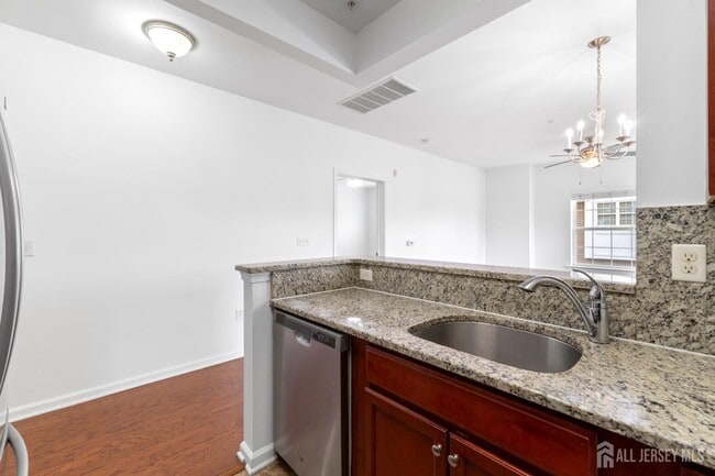 Building Photo - 427 Micali Way