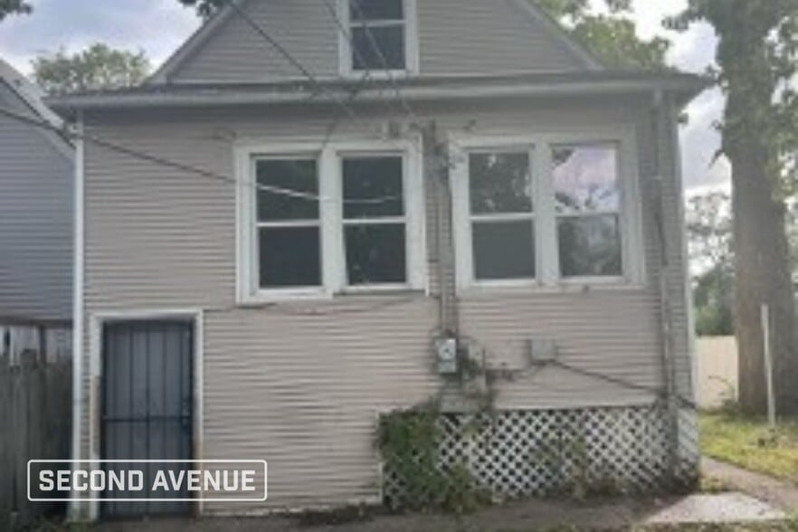 Building Photo - 11524 S Lowe Ave