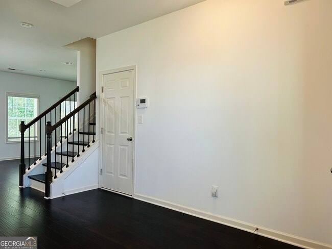 Building Photo - 162 Ashton Pl