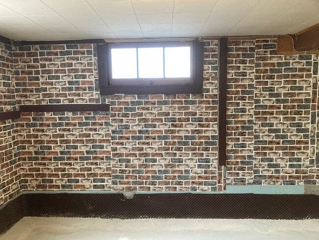 Building Photo - 7737 15th Ave NW