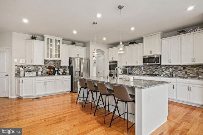 Building Photo - 76 Penns Charter Ln