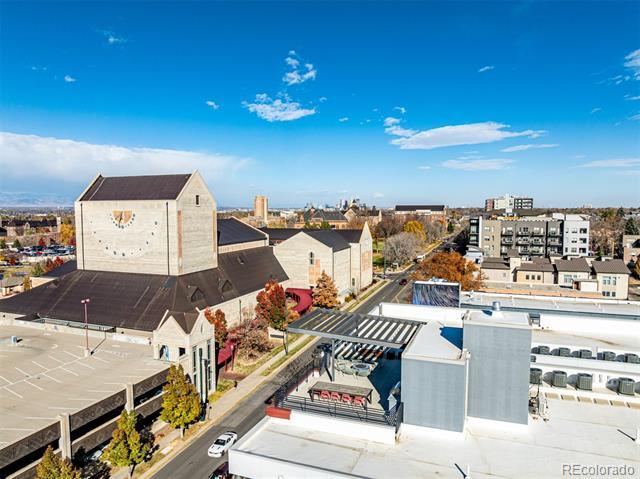 Building Photo - 2374 S University Blvd