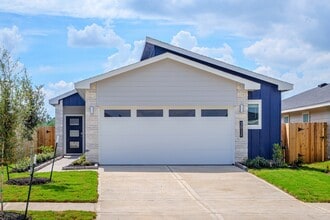 Building Photo - 3012 Gunnersbury Dr