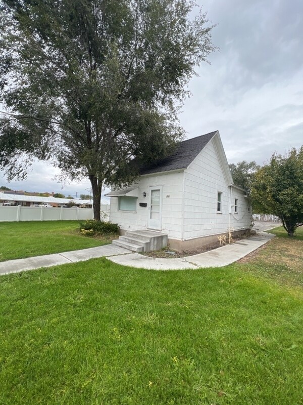 Primary Photo - 56 N Tremont St