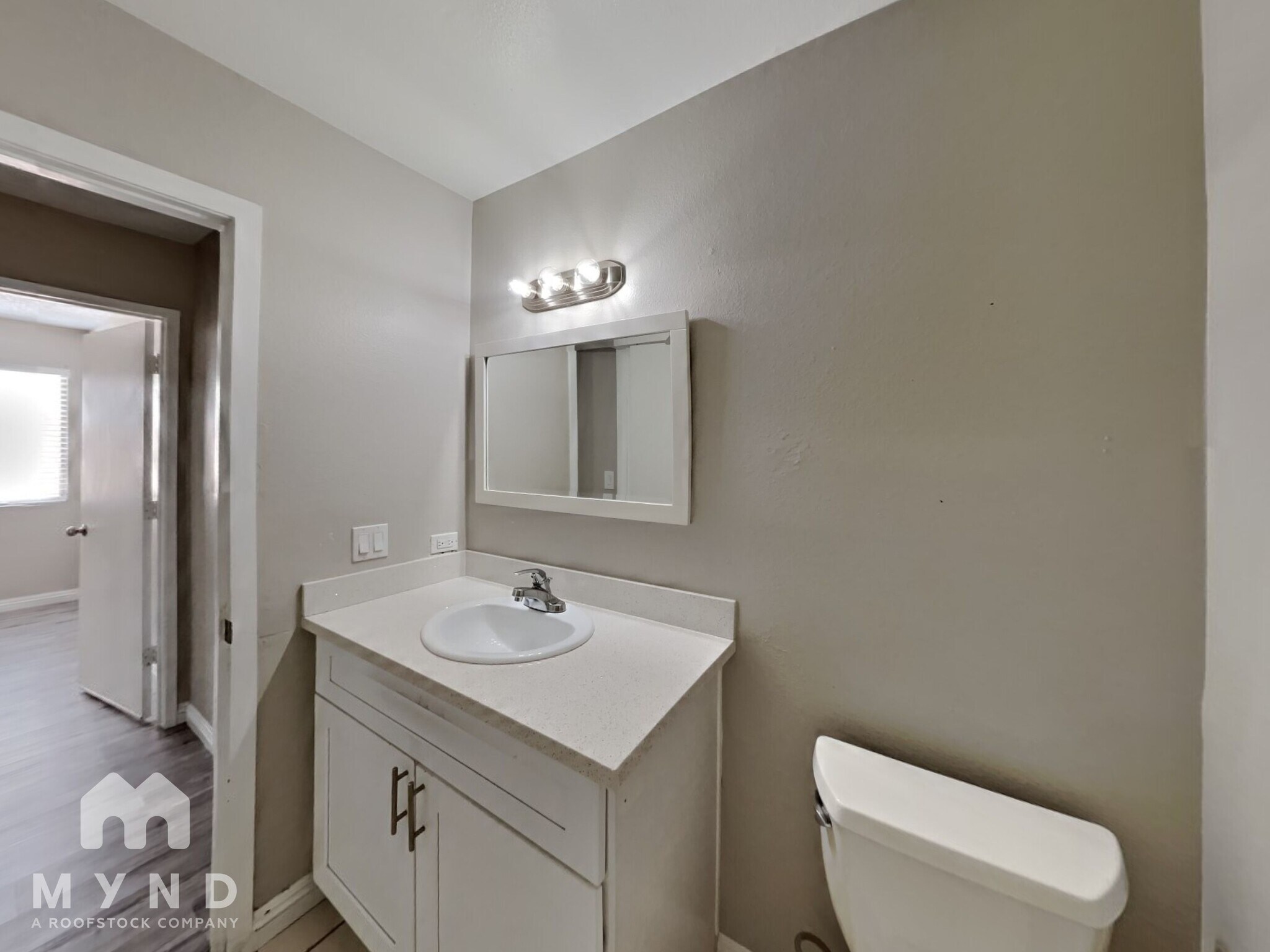 Building Photo - 5681 Odessa Dr