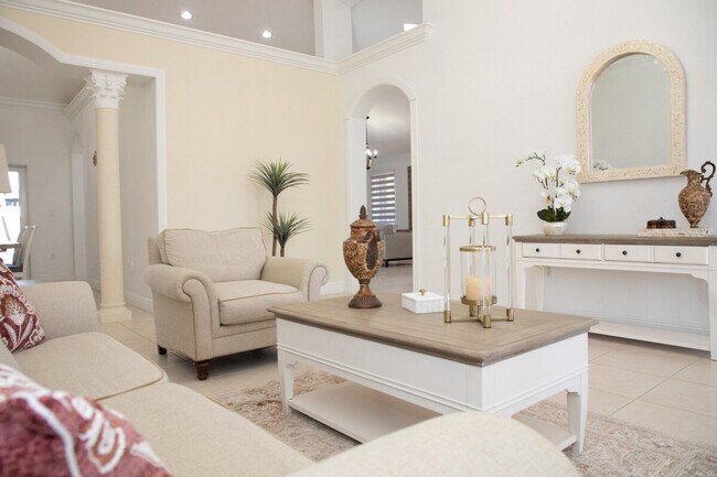 Building Photo - 14361 SW 31st St