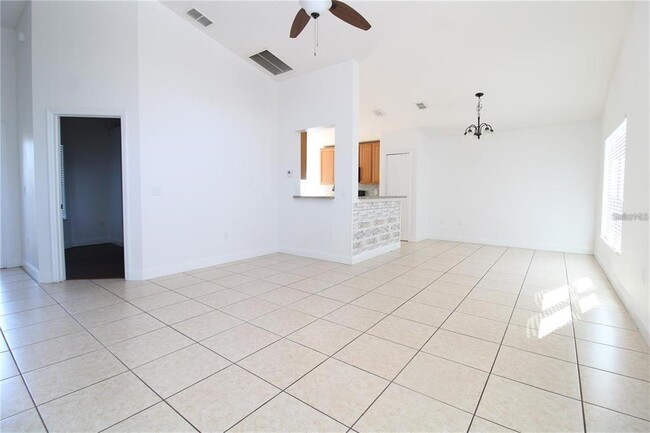 Building Photo - 11414 Pinewood Cove Ln