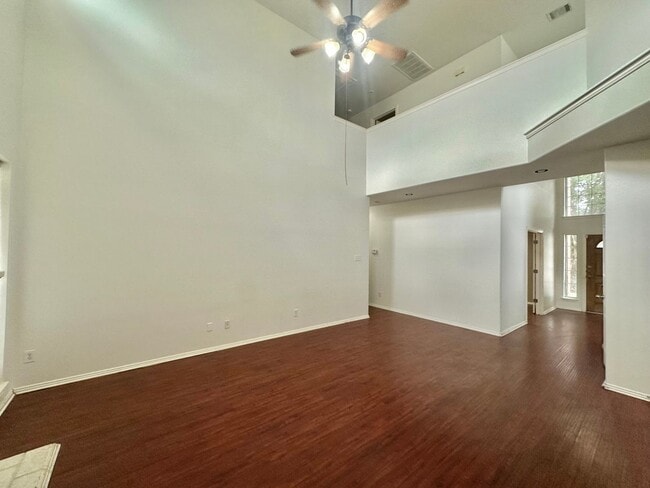 Building Photo - 4 BED 2.5 BATH IN PFLUGERVILLE TX!!! New Management