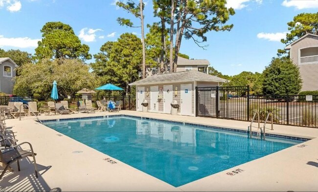Building Photo - APARTMENT PERFECTLY LOCATED IN ST. JAMES PLANTATION