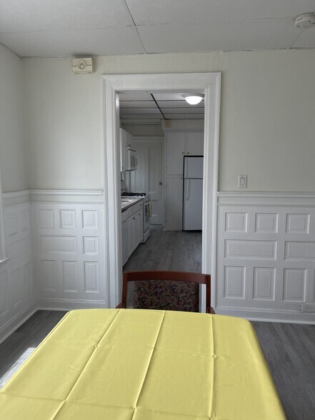 Building Photo - 1072 Ellicott St