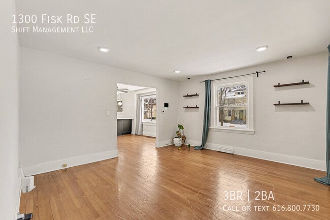 Building Photo - 1300 Fisk Rd SE