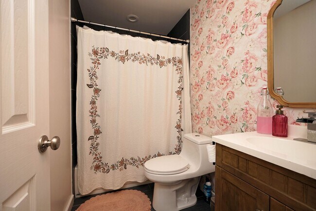 Building Photo - Great Location in Niceville