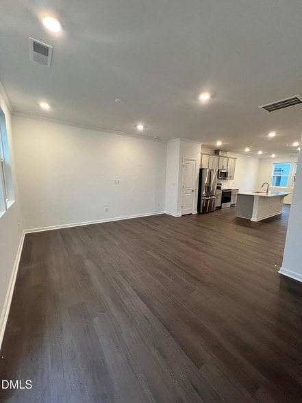 Building Photo - 2305 Oakwood Mdws Ct