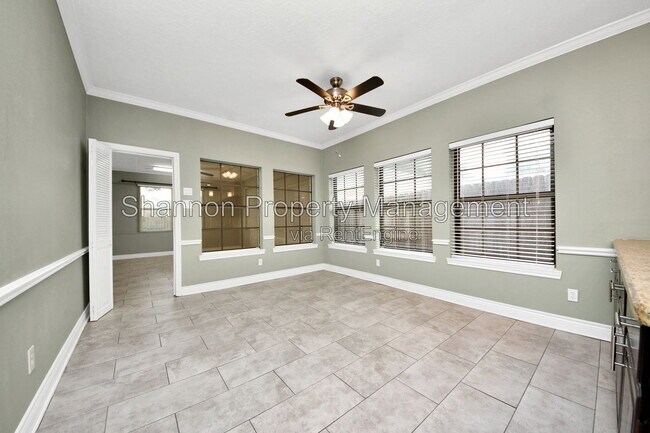 Building Photo - 15818 Sweetwater Creek Dr