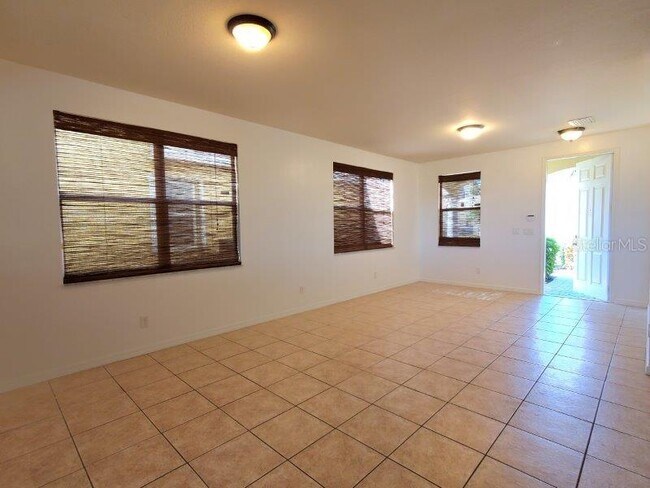 Building Photo - 4197 River Bank Way