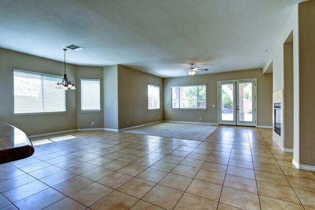 Building Photo - 7541 Prancing Pony Ct