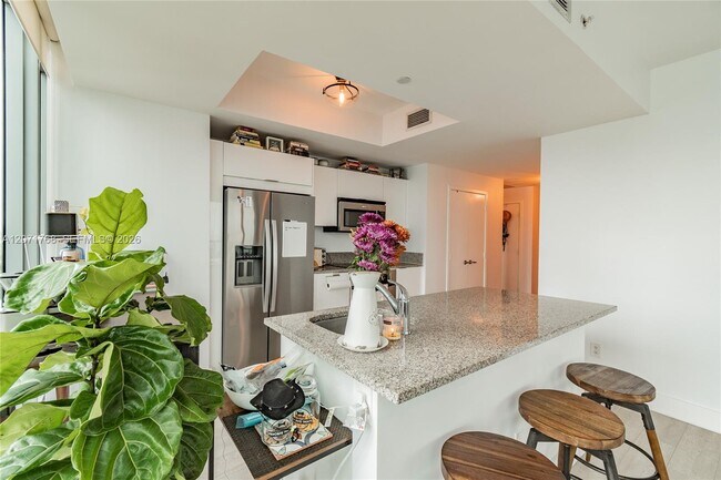 Building Photo - 888 Biscayne Blvd