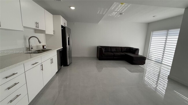 Building Photo - 14571 SW 261st St