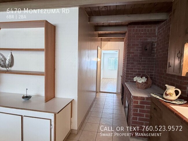 Building Photo - 6470 Montezuma Rd