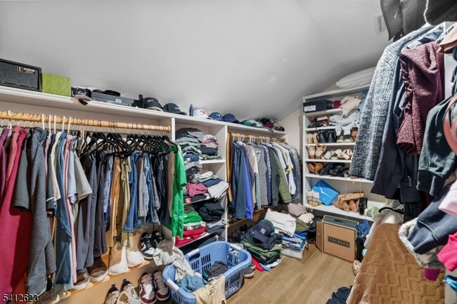 Building Photo - 92 Myrtle Ave