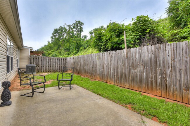 Building Photo - 147 Portofino Ln SW