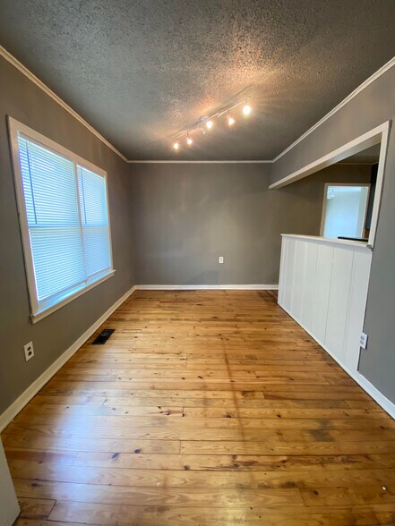 Building Photo - 2506 W Easton Ct