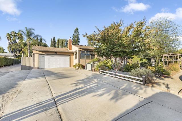 Primary Photo - 5237 Nannette St