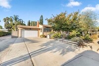 Building Photo - 5237 Nannette St