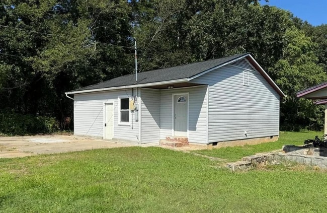 Building Photo - 3214 28th Ave Dr NE