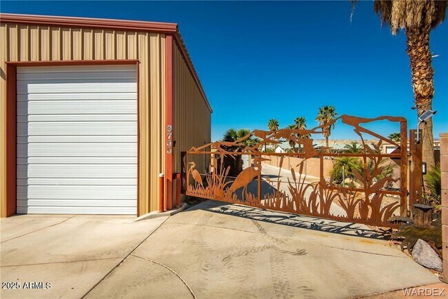 Building Photo - 9755 Dike Rd