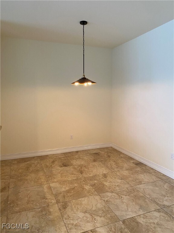 Building Photo - 9451 Sardinia Way