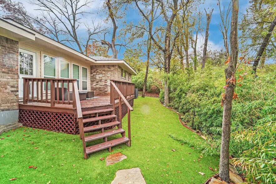 Building Photo - 3801 Kazak St