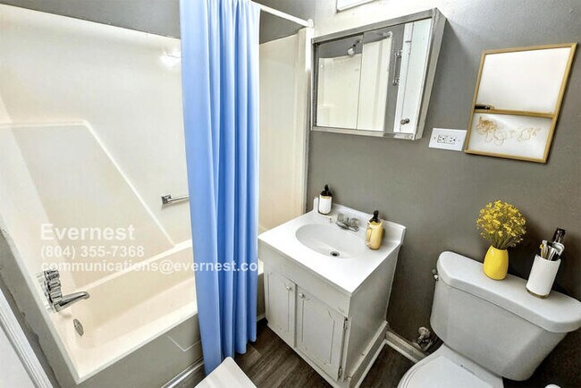 Building Photo - 2572 Alcott Rd