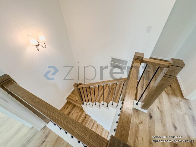 Building Photo - 4217 Red Spruce Ln