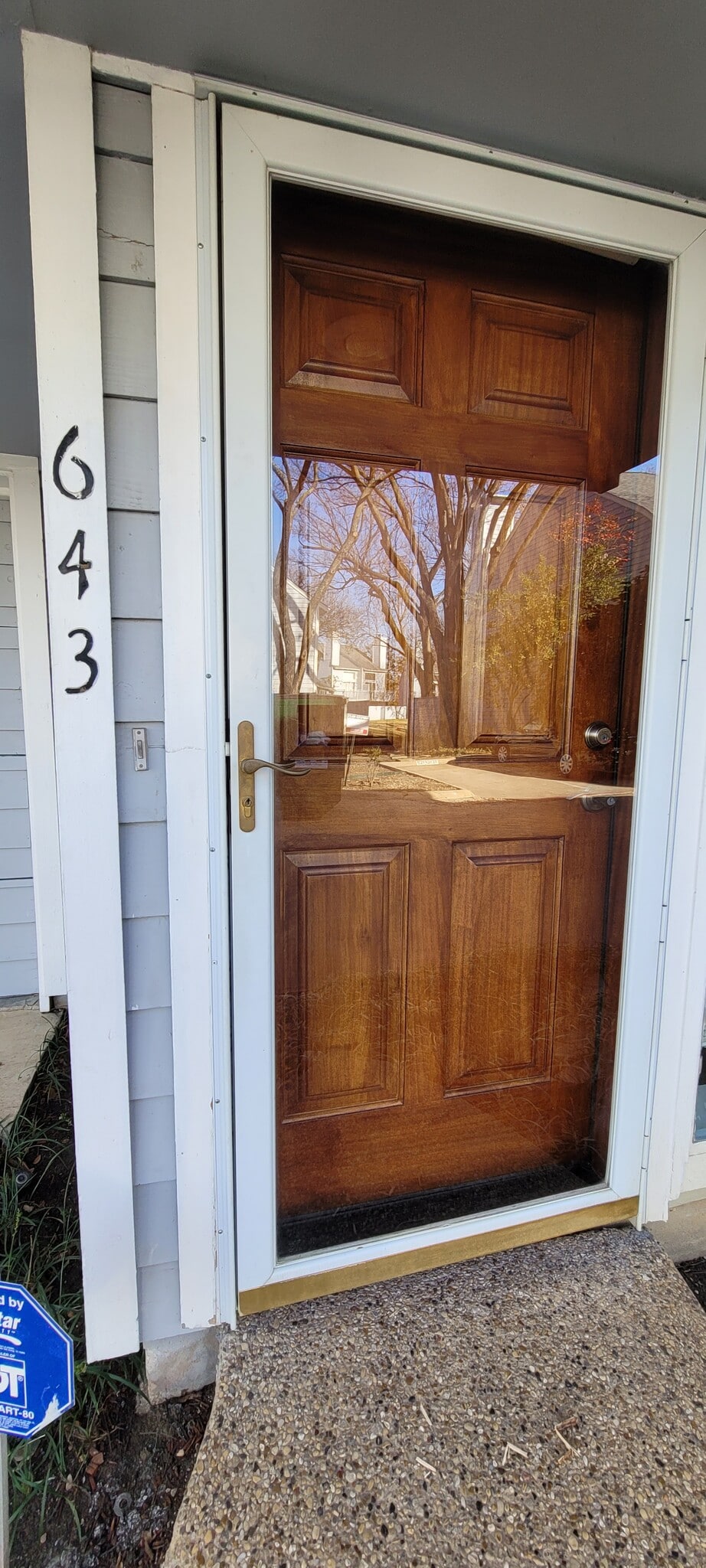 Front door - 643 Cimarron Trl