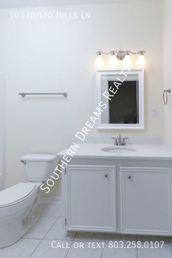 Building Photo - 103 Hutto Hill