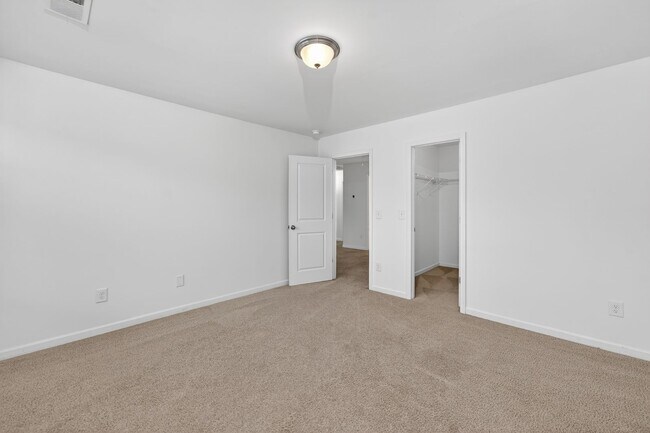 Building Photo - Spacious 4BR Energy-Efficient Home with Loft, Big Yard & Top-Rated Schools!