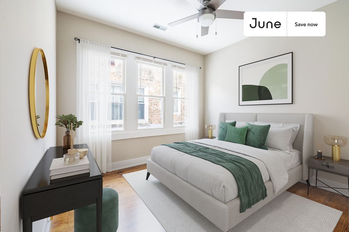 Building Photo - 3304 W Armitage Ave