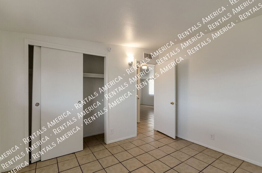 Building Photo - 3452 N Geronimo Ave