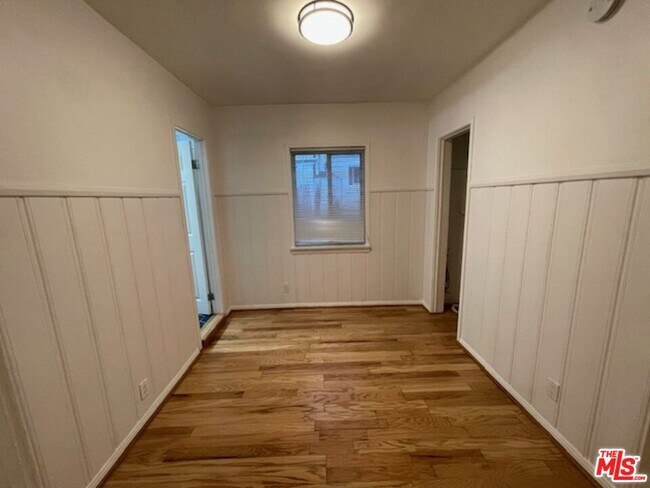 Building Photo - 45 Thornton Ave