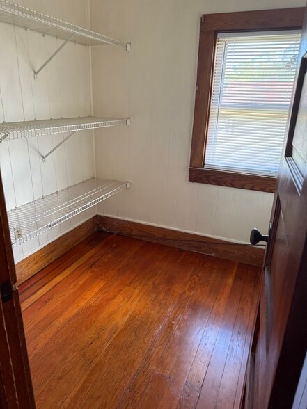 Storage - 229 Bay Rd