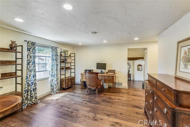 Building Photo - 9 El Camino Real