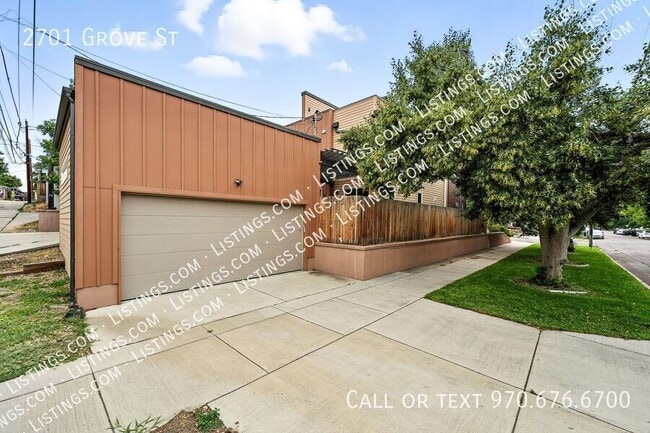 Building Photo - 2701 Grove St