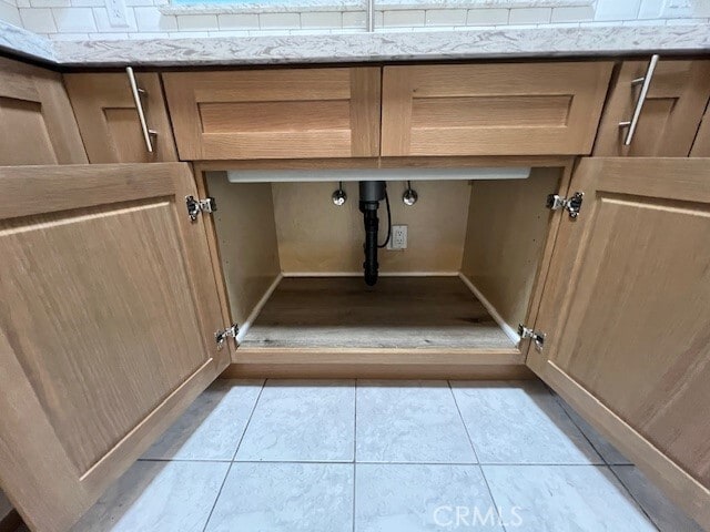 Building Photo - 711 N Soldano Ave