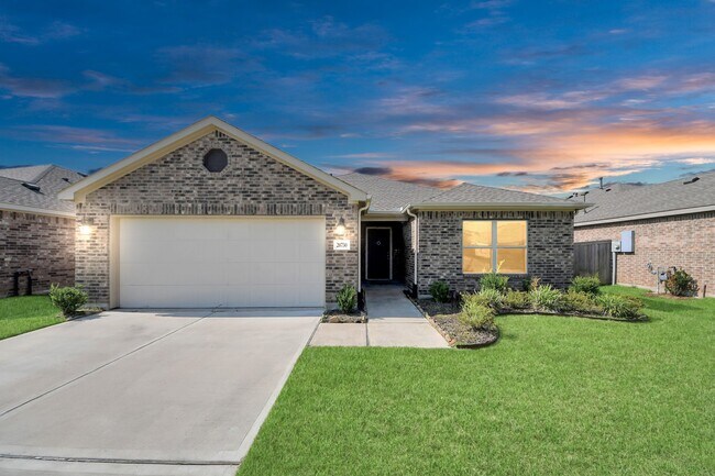 Primary Photo - 20730 Southern Wds Blvd