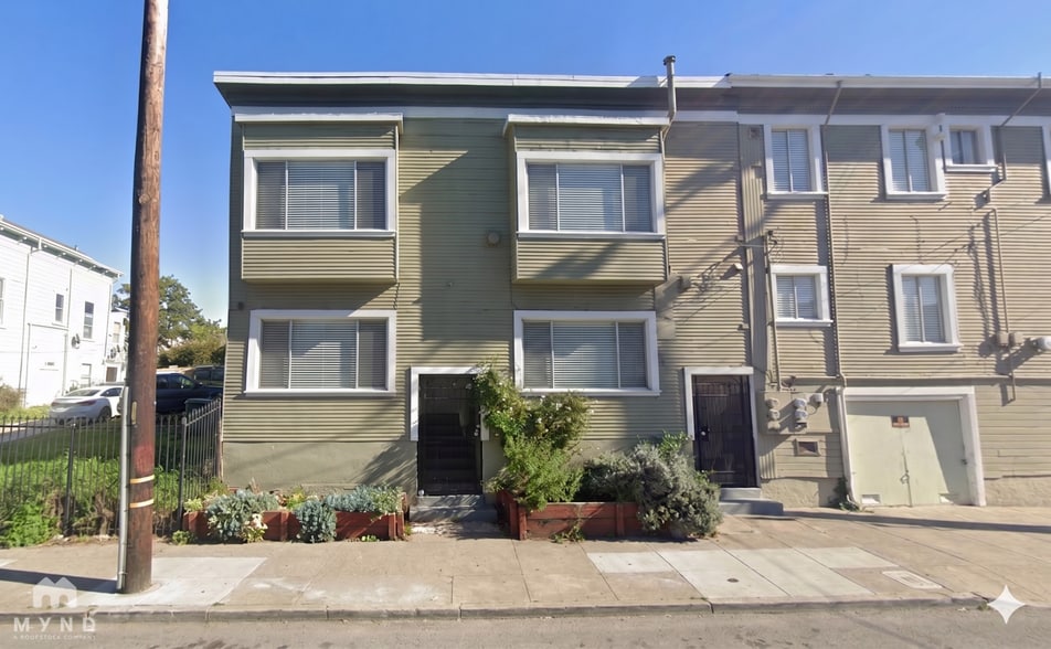 Building Photo - 1806 Filbert St