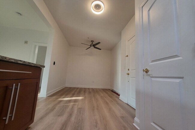 Building Photo - 1113 Windsor Park Ct