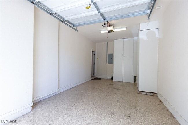 Building Photo - 808 Dana Hills Ct