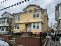 Building Photo - 231 Renner Ave